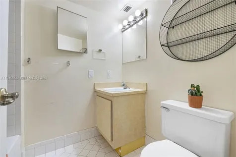 3413 S Atlanta Drive Hollywood FL 33021