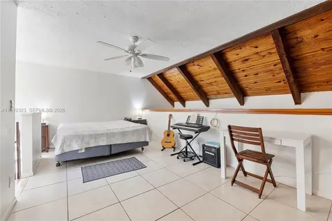 3413 S Atlanta Drive Hollywood FL 33021