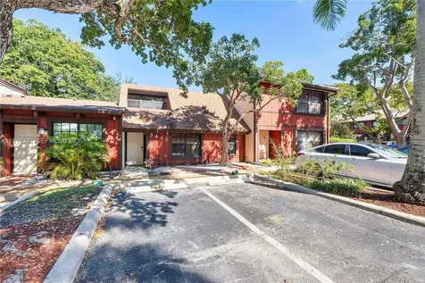 3413 S Atlanta Drive Hollywood FL 33021
