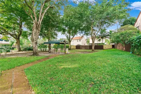 3413 S Atlanta Drive Hollywood FL 33021