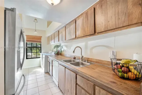 3413 S Atlanta Drive Hollywood FL 33021