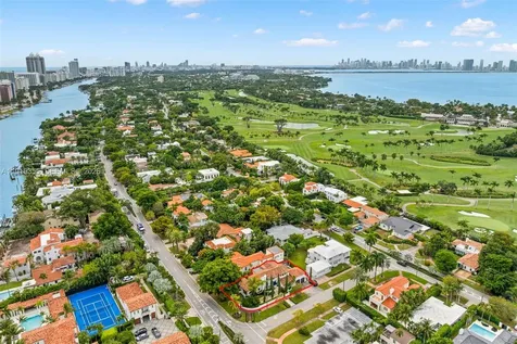5860 Pine Tree Drive Miami Beach FL 33140