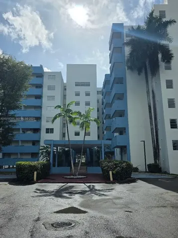 5050 NW 7th Street Miami FL 33126