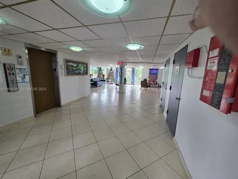 5050 NW 7th Street Miami FL 33126