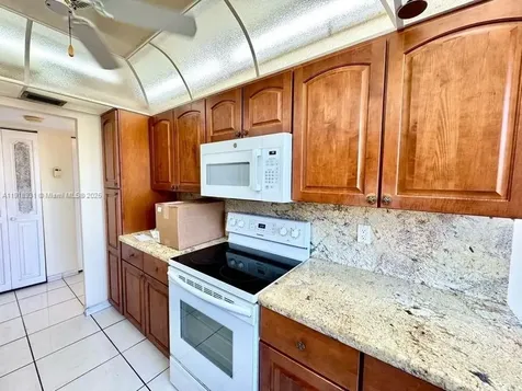 1200 Saint Charles Place Pembroke Pines FL 33026