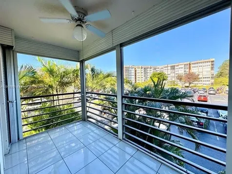 1200 Saint Charles Place Pembroke Pines FL 33026