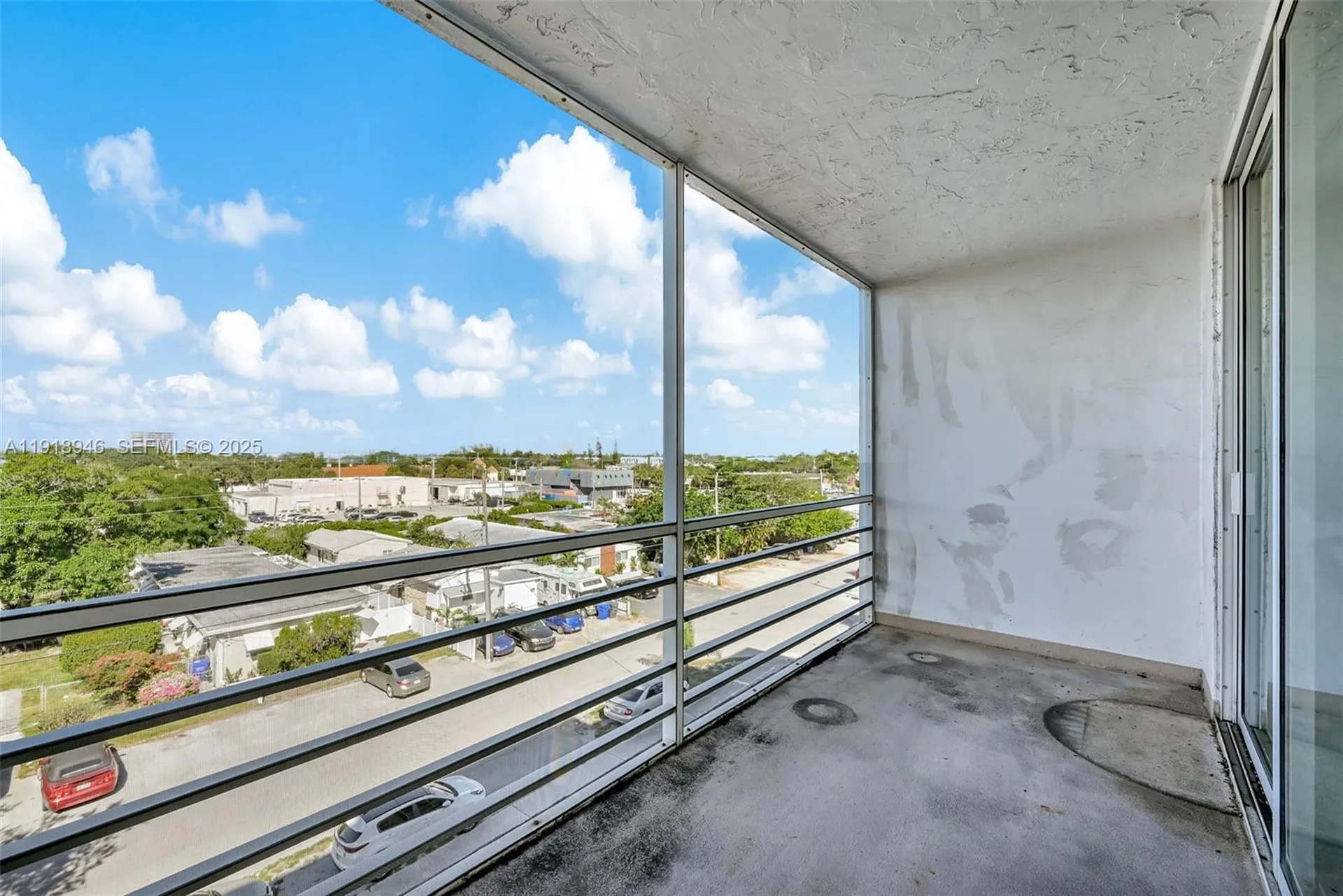 1830 Dixieanna Street Hollywood FL 33020
