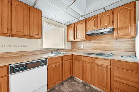 1830 Dixieanna Street Hollywood FL 33020