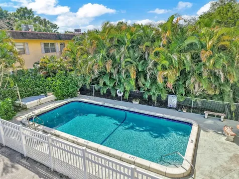 1830 Dixieanna Street Hollywood FL 33020