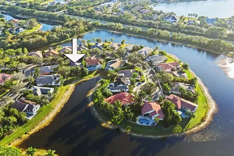 3058 Lakewood Drive Weston FL 33332