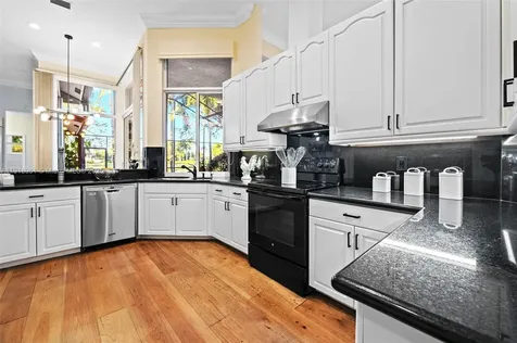 3058 Lakewood Drive Weston FL 33332