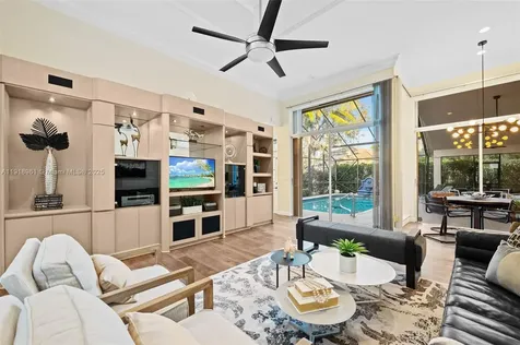 3058 Lakewood Drive Weston FL 33332
