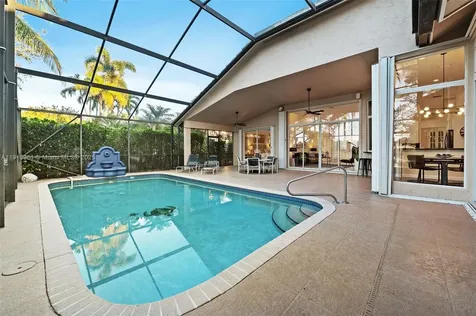 3058 Lakewood Drive Weston FL 33332