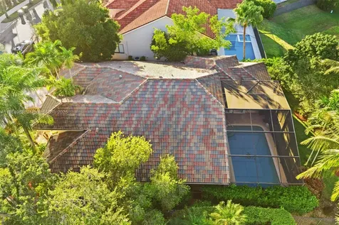 3058 Lakewood Drive Weston FL 33332