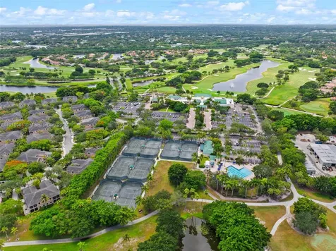 3058 Lakewood Drive Weston FL 33332