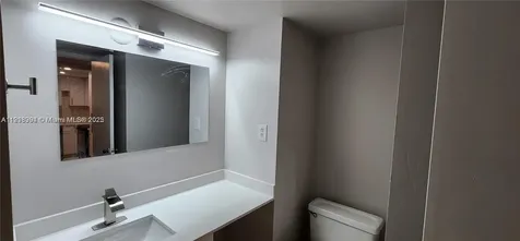 18021 Biscayne Boulevard Aventura FL 33160