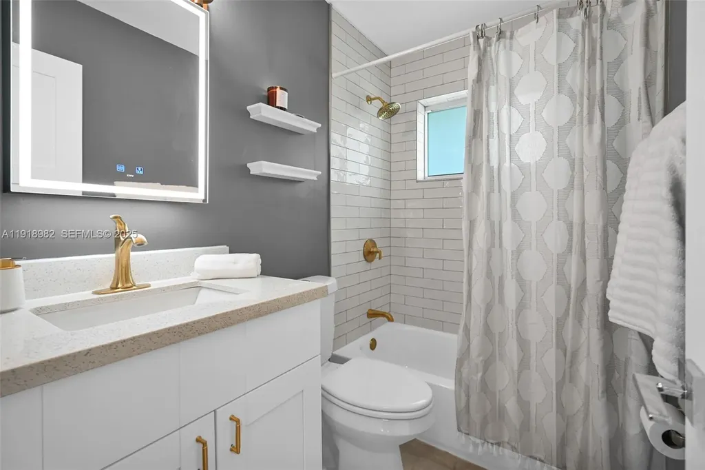 4851 NE 13th Avenue Fort Lauderdale FL 33334