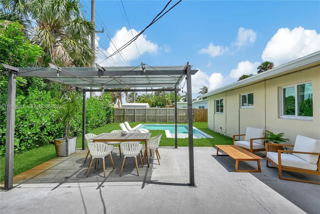 4851 NE 13th Avenue Fort Lauderdale FL 33334