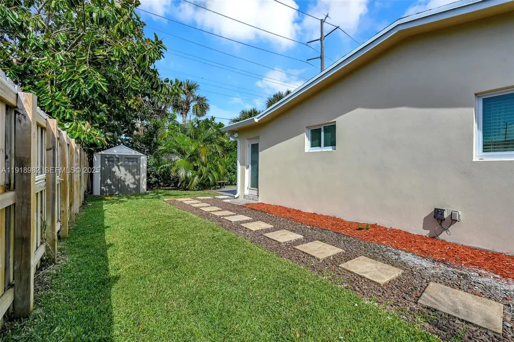 4851 NE 13th Avenue Fort Lauderdale FL 33334