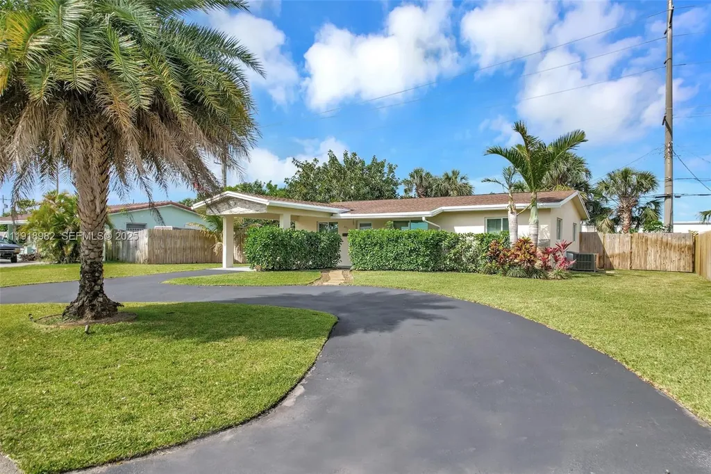 4851 NE 13th Avenue Fort Lauderdale FL 33334