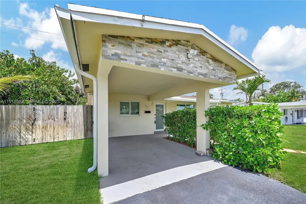 4851 NE 13th Avenue Fort Lauderdale FL 33334