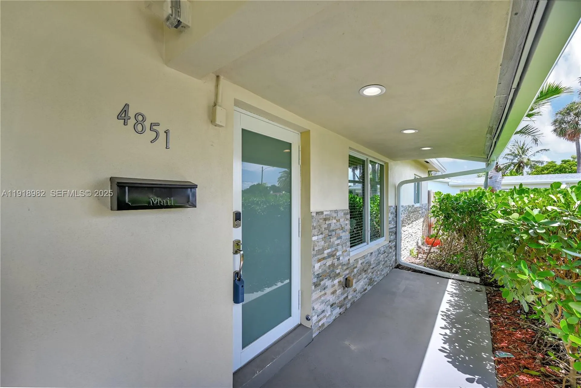 4851 NE 13th Avenue Fort Lauderdale FL 33334