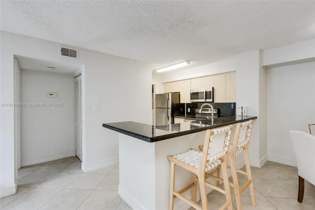 650 S Park Road Hollywood FL 33021