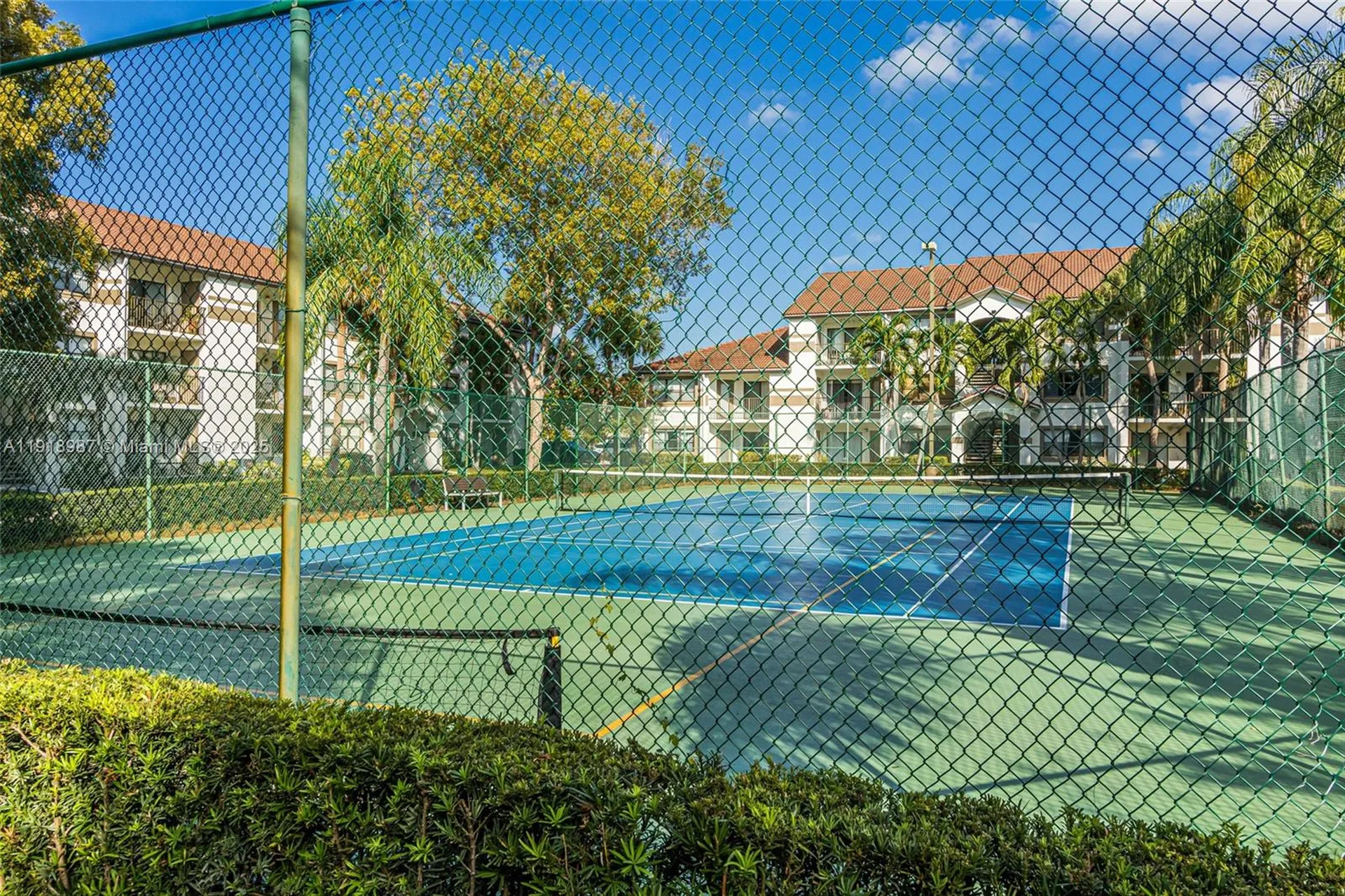 650 S Park Road Hollywood FL 33021