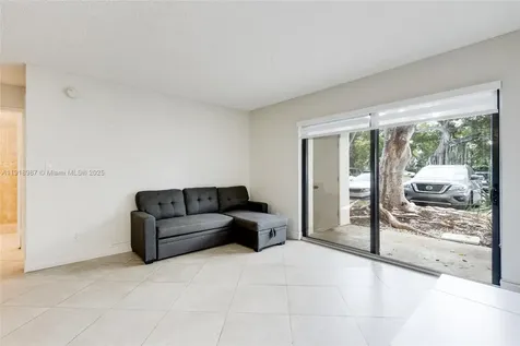 650 S Park Road Hollywood FL 33021