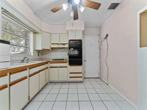19700 Whispering Pines Road Cutler Bay FL 33157