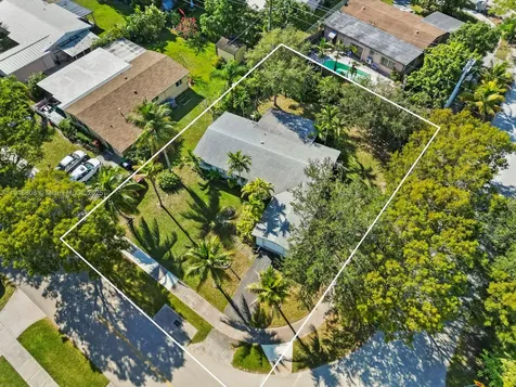 19700 Whispering Pines Road Cutler Bay FL 33157
