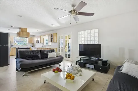 272 191st Terrace Sunny Isles Beach FL 33160