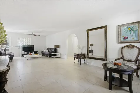 272 191st Terrace Sunny Isles Beach FL 33160