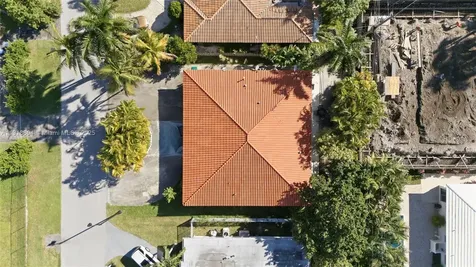 272 191st Terrace Sunny Isles Beach FL 33160