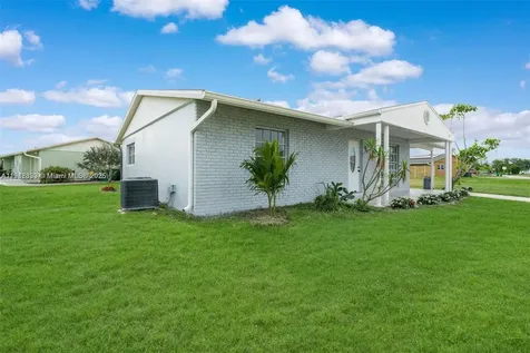 957 Great Falls Terrace NW Port Charlotte FL 33948
