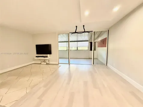20200 W Country Club Drive Aventura FL 33180