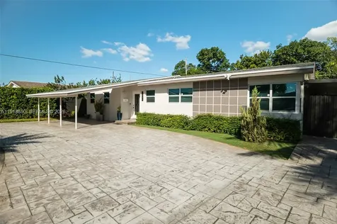 1531 NW 182nd Street Miami Gardens FL 33169