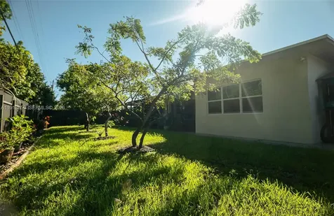 1531 NW 182nd Street Miami Gardens FL 33169