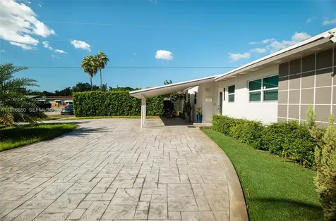 1531 NW 182nd Street Miami Gardens FL 33169