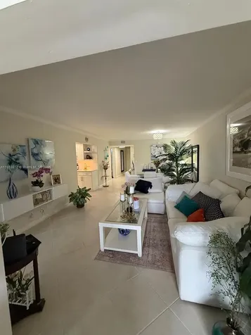8715 Shadow Wood Boulevard Coral Springs FL 33071