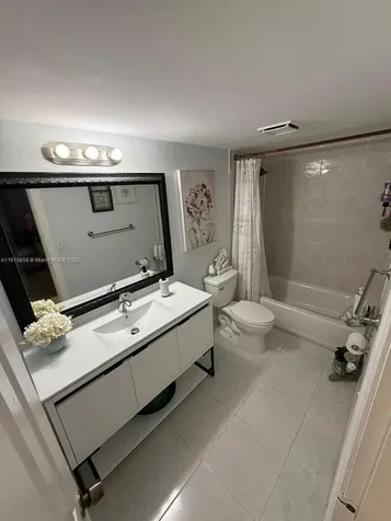 8715 Shadow Wood Boulevard Coral Springs FL 33071