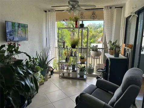 8715 Shadow Wood Boulevard Coral Springs FL 33071