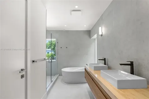 45 NE 104th Street Miami Shores FL 33138