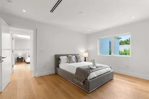 45 NE 104th Street Miami Shores FL 33138