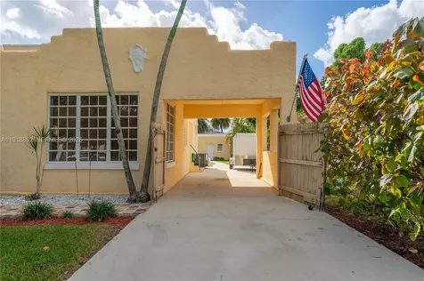 4250 SW 10th Street Miami FL 33134