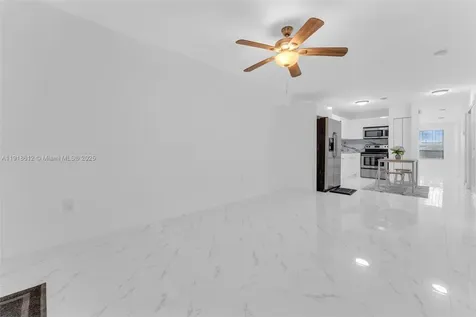 2401 SW 102nd Avenue Miami FL 33165