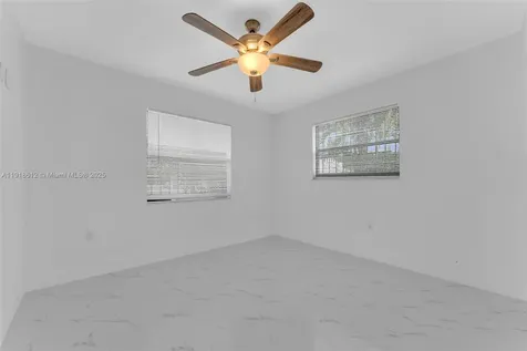 2401 SW 102nd Avenue Miami FL 33165