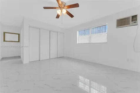 2401 SW 102nd Avenue Miami FL 33165