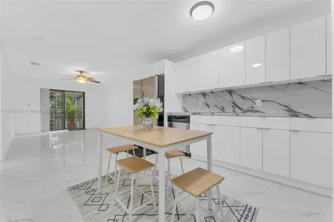 2401 SW 102nd Avenue Miami FL 33165