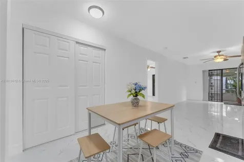2401 SW 102nd Avenue Miami FL 33165